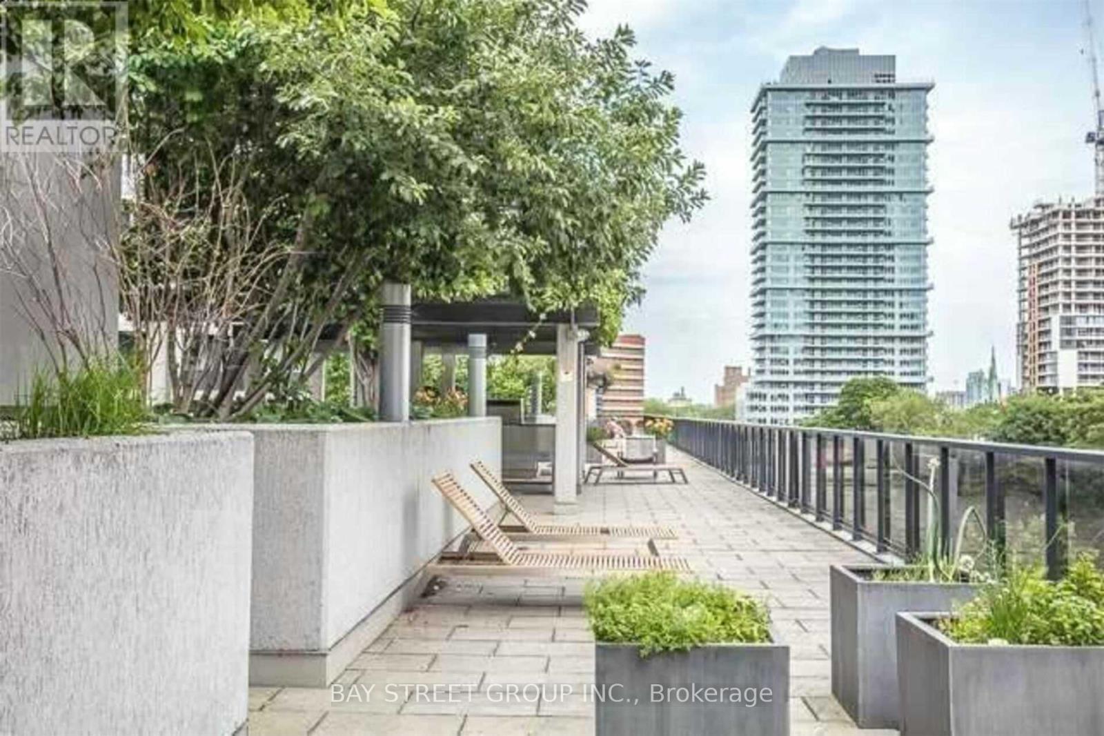 1409 - 21 Carlton Street, Toronto, Ontario  M5B 1L3 - Photo 37 - C13577806