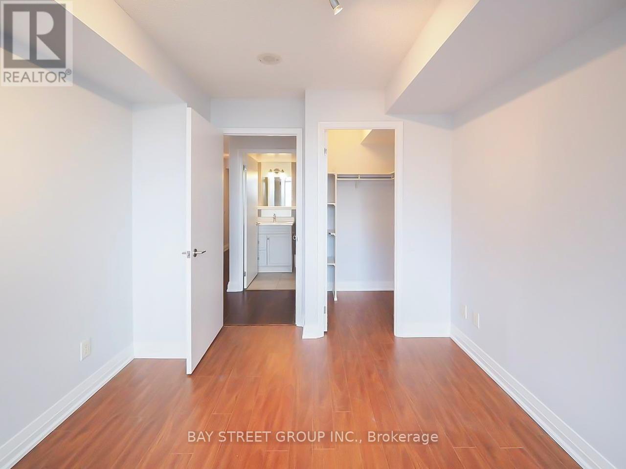 1409 - 21 Carlton Street, Toronto, Ontario  M5B 1L3 - Photo 9 - C13577806