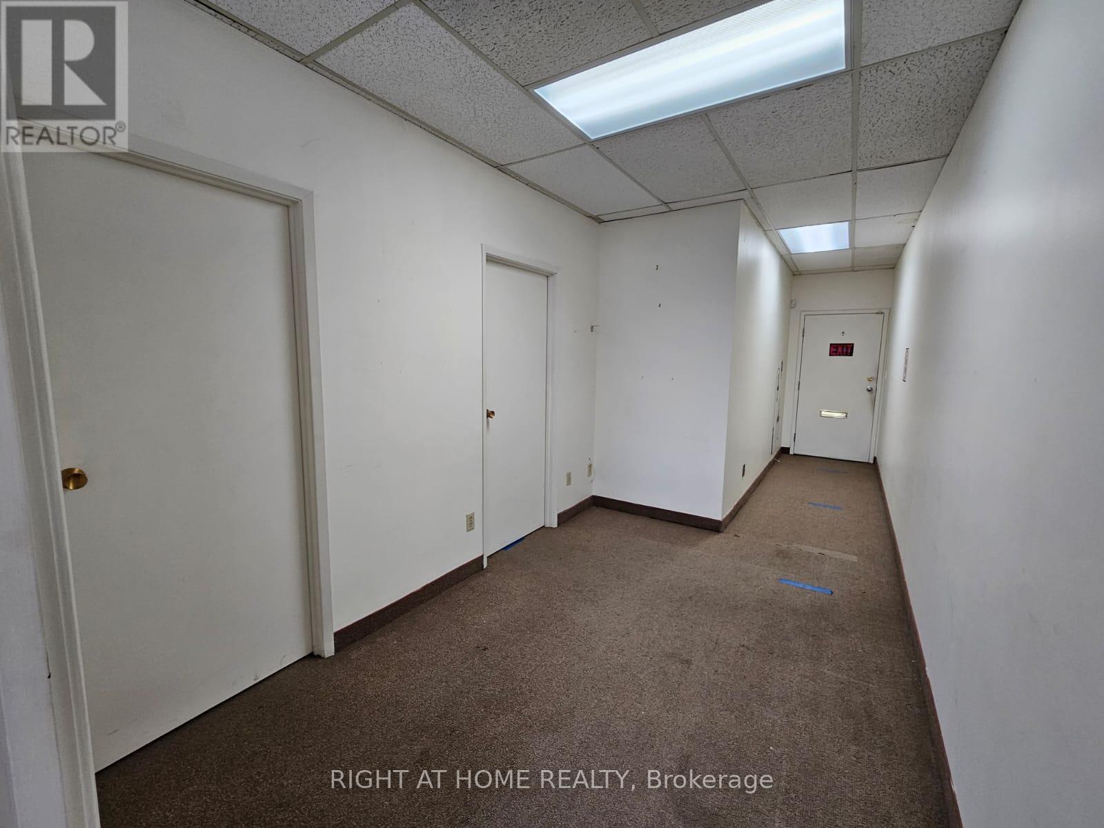 #2-4 - 1646 Victoria Park Avenue, Toronto, Ontario  M1R 1P7 - Photo 4 - C13577826
