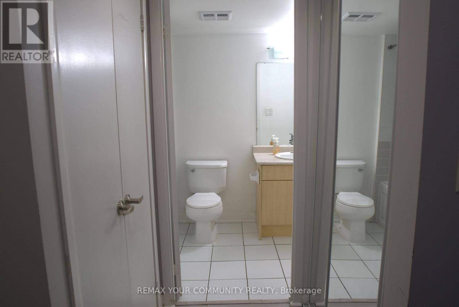 329 - 600 Fleet Street E, Toronto, Ontario  M5V 1B7 - Photo 12 - C13577966