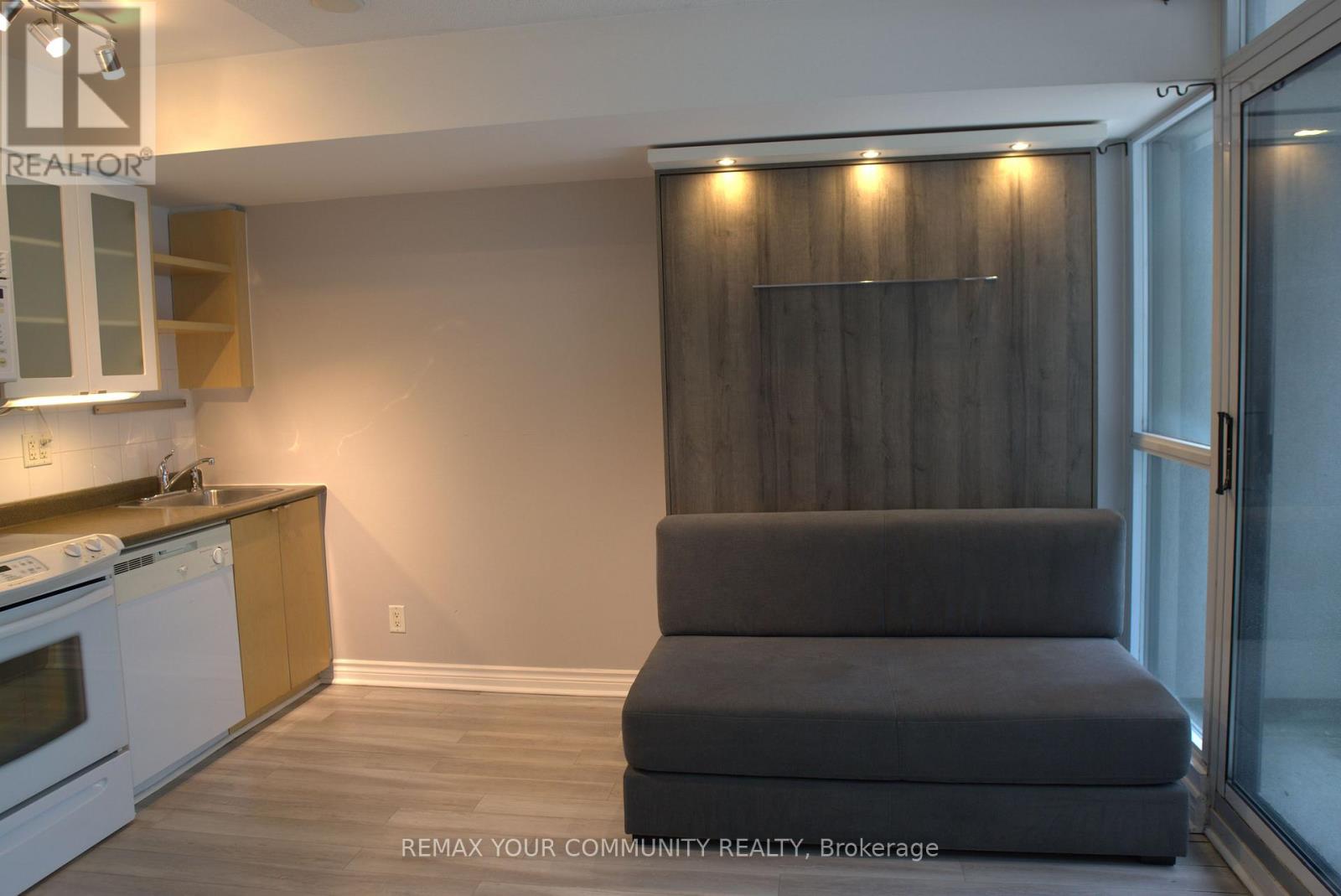329 - 600 Fleet Street E, Toronto, Ontario  M5V 1B7 - Photo 5 - C13577966