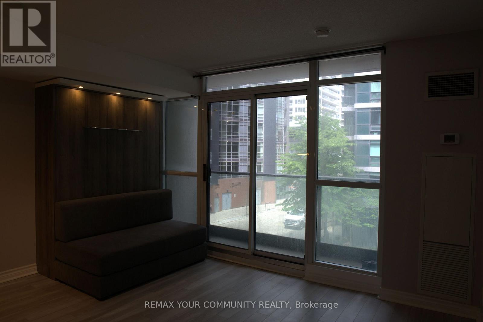 329 - 600 Fleet Street E, Toronto, Ontario  M5V 1B7 - Photo 8 - C13577966