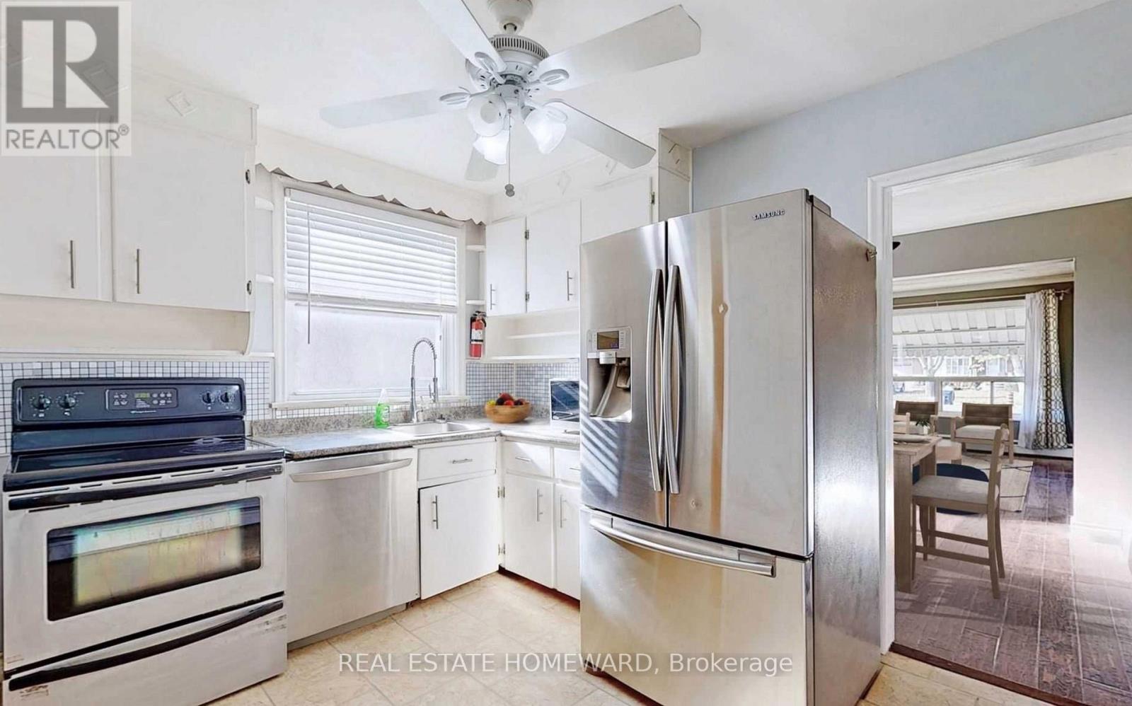 1063 Warden Avenue, Toronto, Ontario  M1R 2P4 - Photo 3 - E13577790