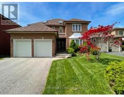 8 CYGNUS DRIVE, Richmond Hill, Ontario