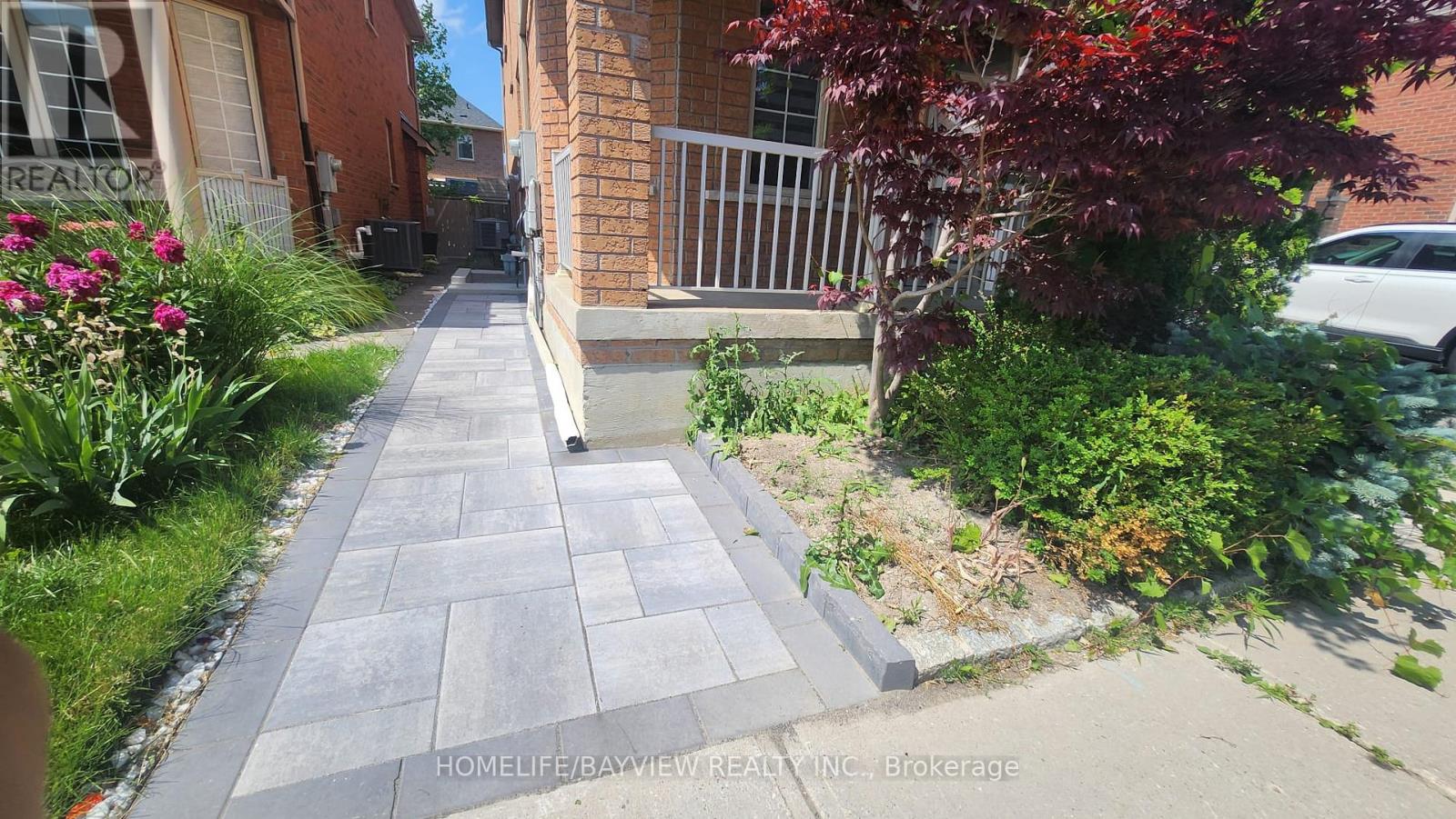 51 Waldron Crescent, Richmond Hill, Ontario  L3Z 0B3 - Photo 3 - N13577850