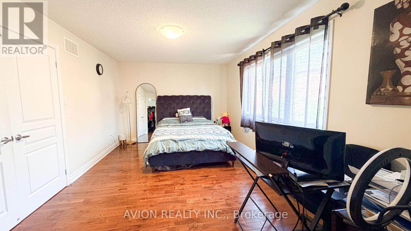 4 Sequin Drive, Richmond Hill, Ontario  L4E 0J3 - Photo 12 - N13577860