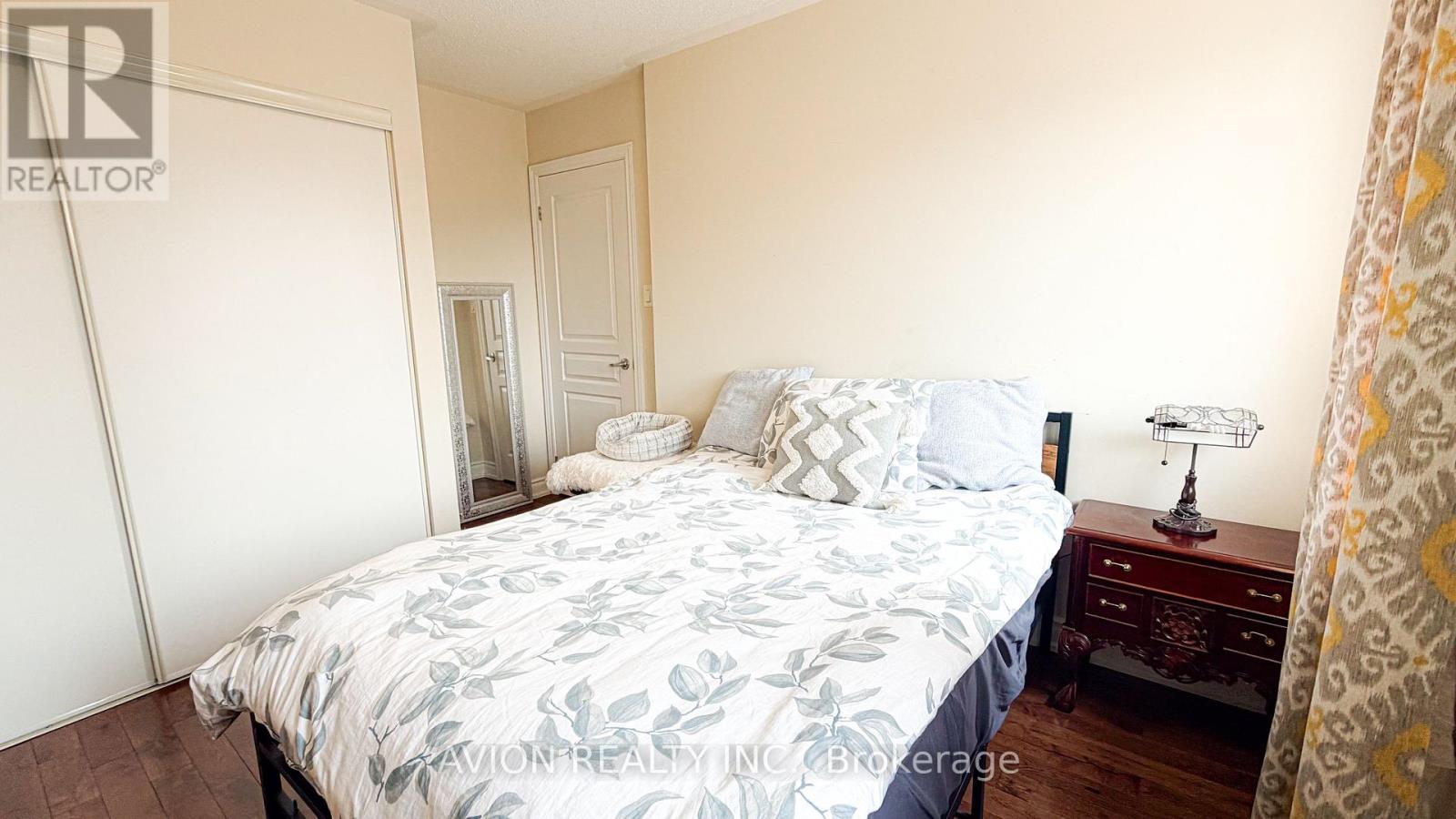 4 Sequin Drive, Richmond Hill, Ontario  L4E 0J3 - Photo 15 - N13577860