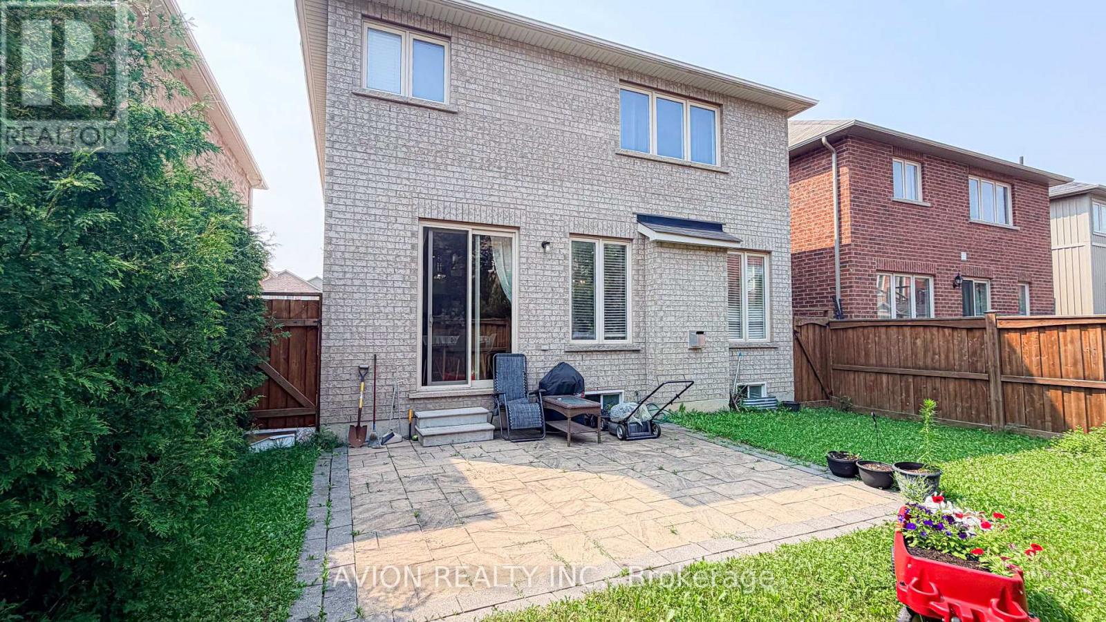 4 Sequin Drive, Richmond Hill, Ontario  L4E 0J3 - Photo 23 - N13577860