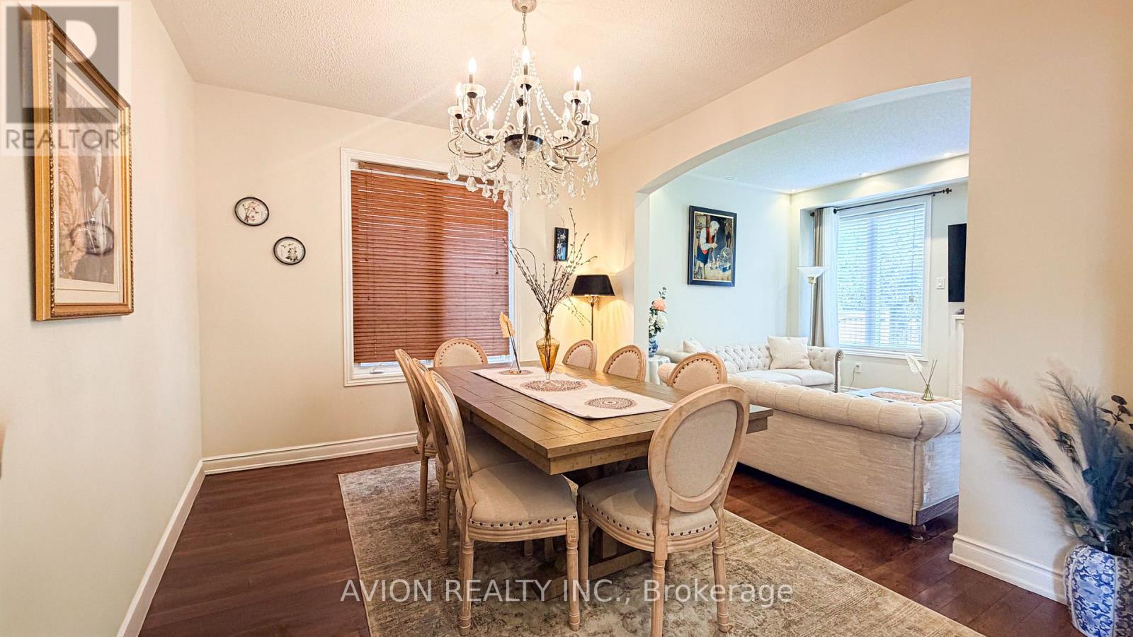 4 Sequin Drive, Richmond Hill, Ontario  L4E 0J3 - Photo 5 - N13577860