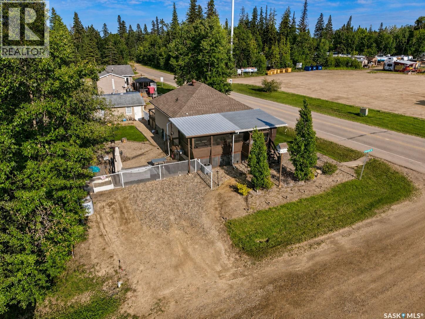 504 Southshore Drive, Emma Lake, Saskatchewan  S0J 0N0 - Photo 14 - SK042537