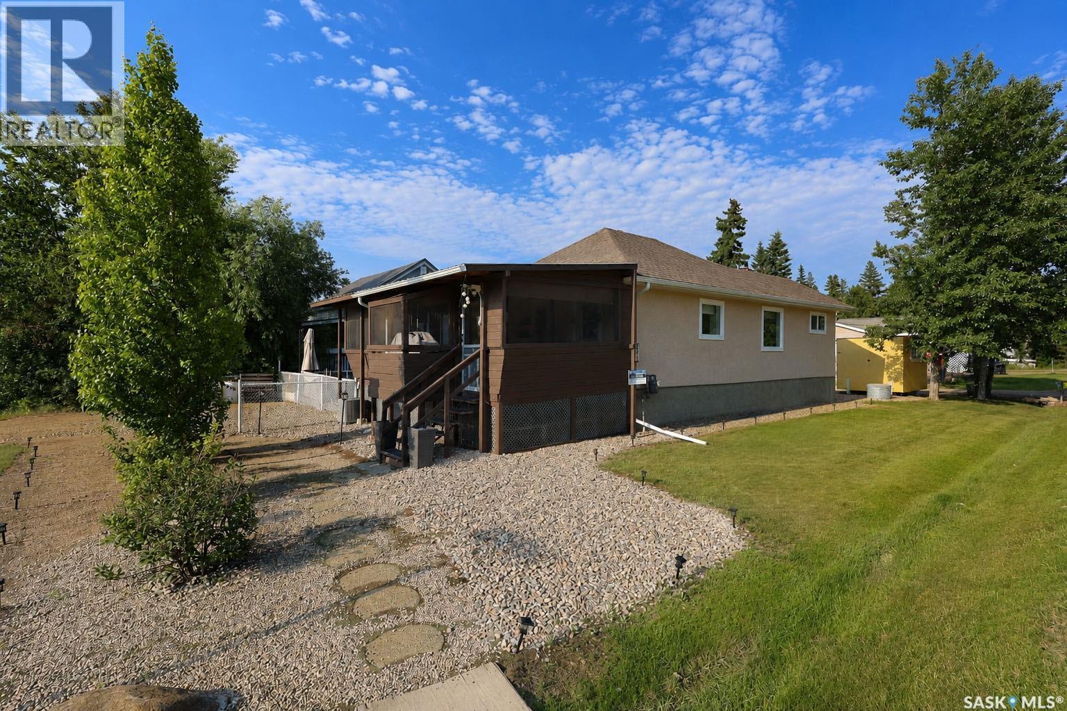 504 Southshore Drive, Emma Lake, Saskatchewan  S0J 0N0 - Photo 31 - SK042537