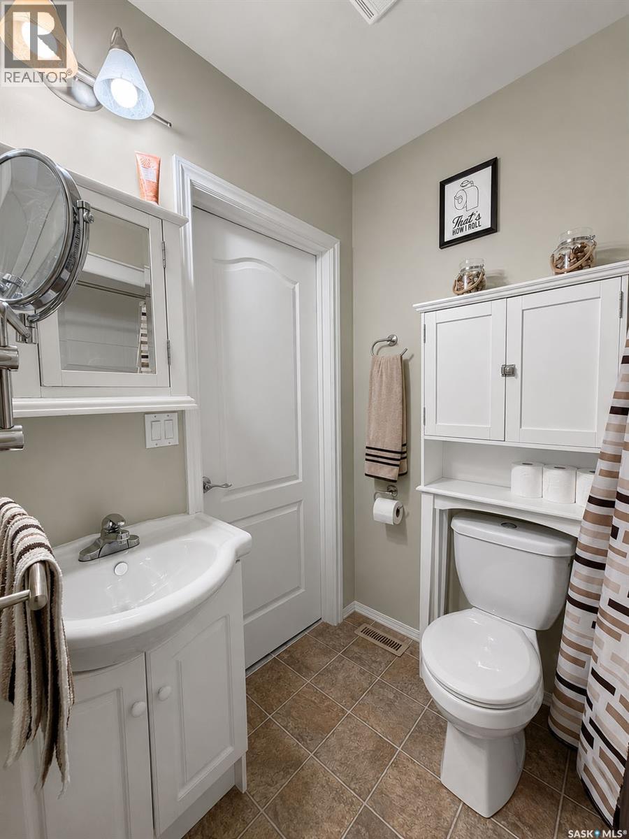 504 Southshore Drive, Emma Lake, Saskatchewan  S0J 0N0 - Photo 41 - SK042537