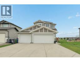 648 Parkside Green, Coaldale, Alberta