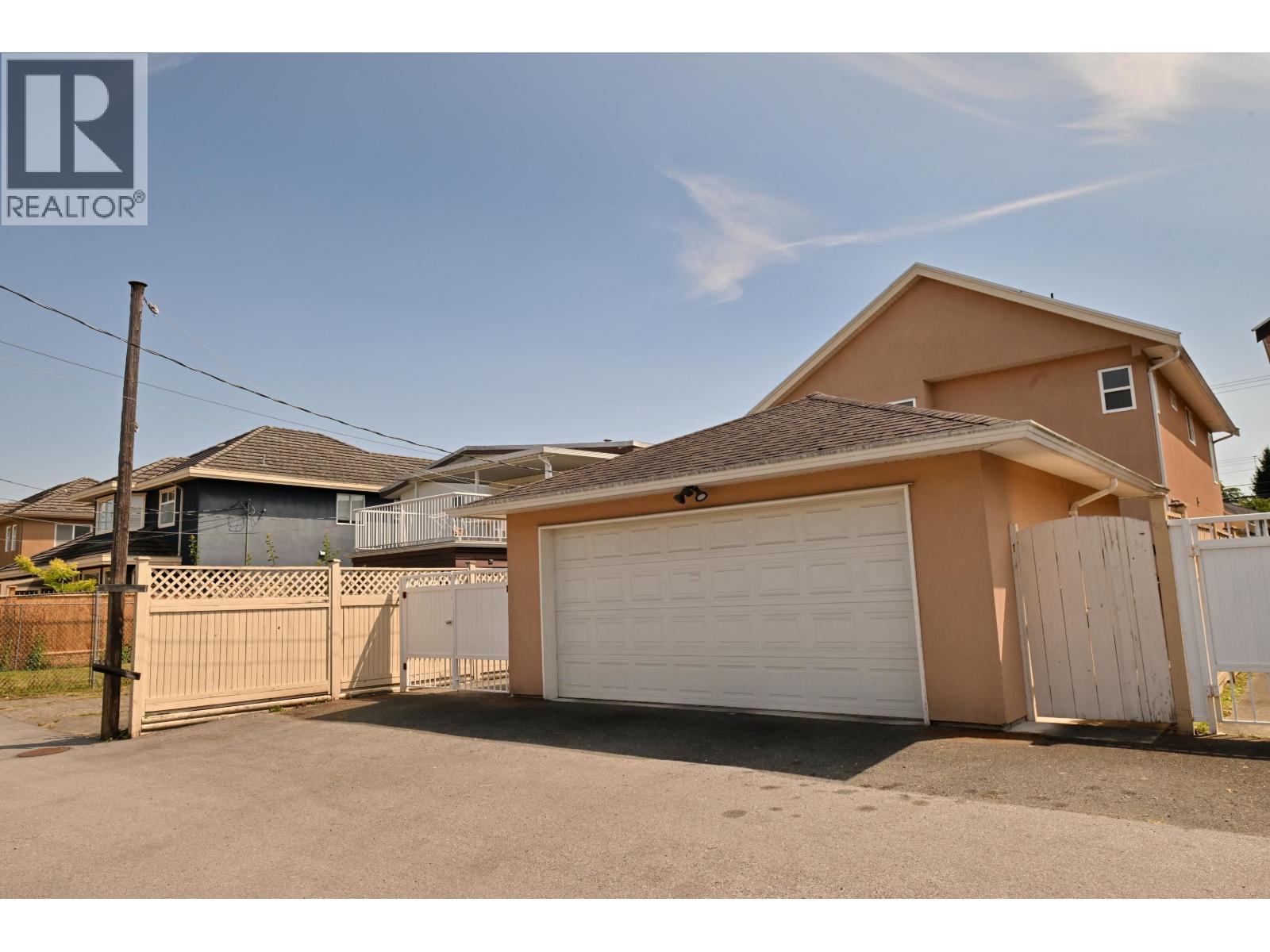 Listing image 24
