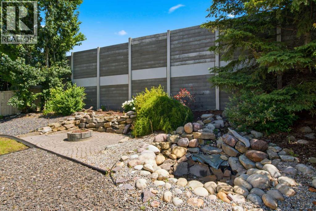 144 Douglas Ridge Close SE, Calgary, Alberta  T2Z 2P6 - Photo 45 - A2326399