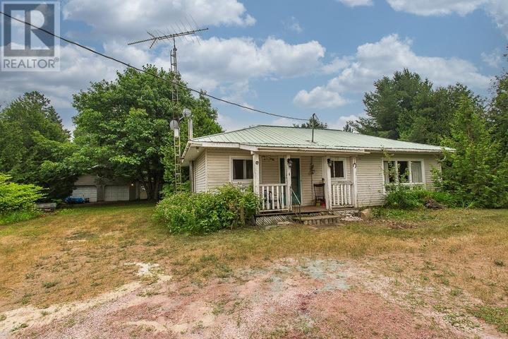2217 Hilton Rd, Hilton Township, St. Joseph Island, Ontario P0R 1G0 - Photo 1 - SM261885