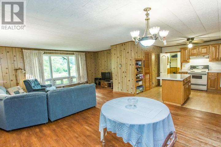 2217 Hilton Rd, Hilton Township, St. Joseph Island, Ontario P0R 1G0 - Photo 6 - SM261885