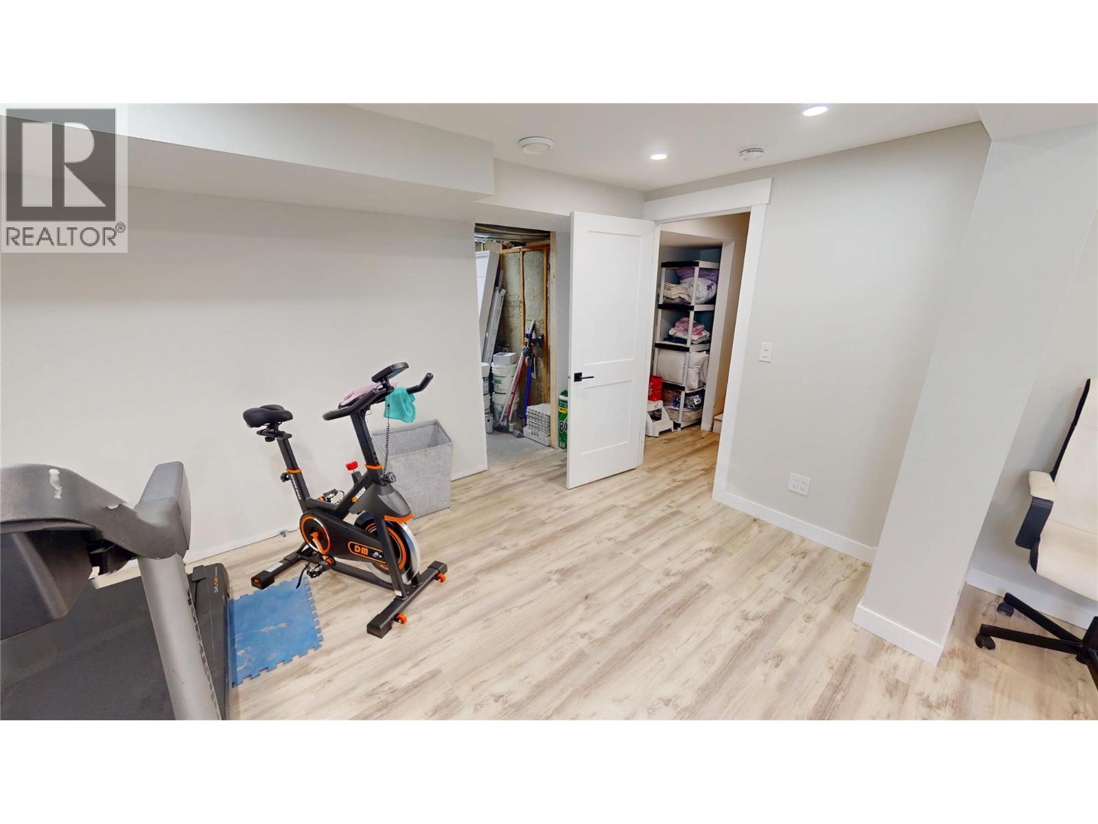 904 9th Street S, Cranbrook, British Columbia  V1C 1R7 - Photo 20 - 10395105