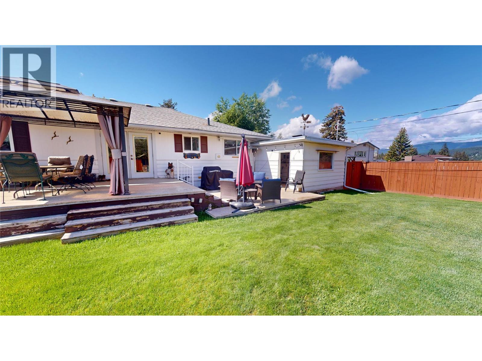 904 9th Street S, Cranbrook, British Columbia  V1C 1R7 - Photo 36 - 10395105