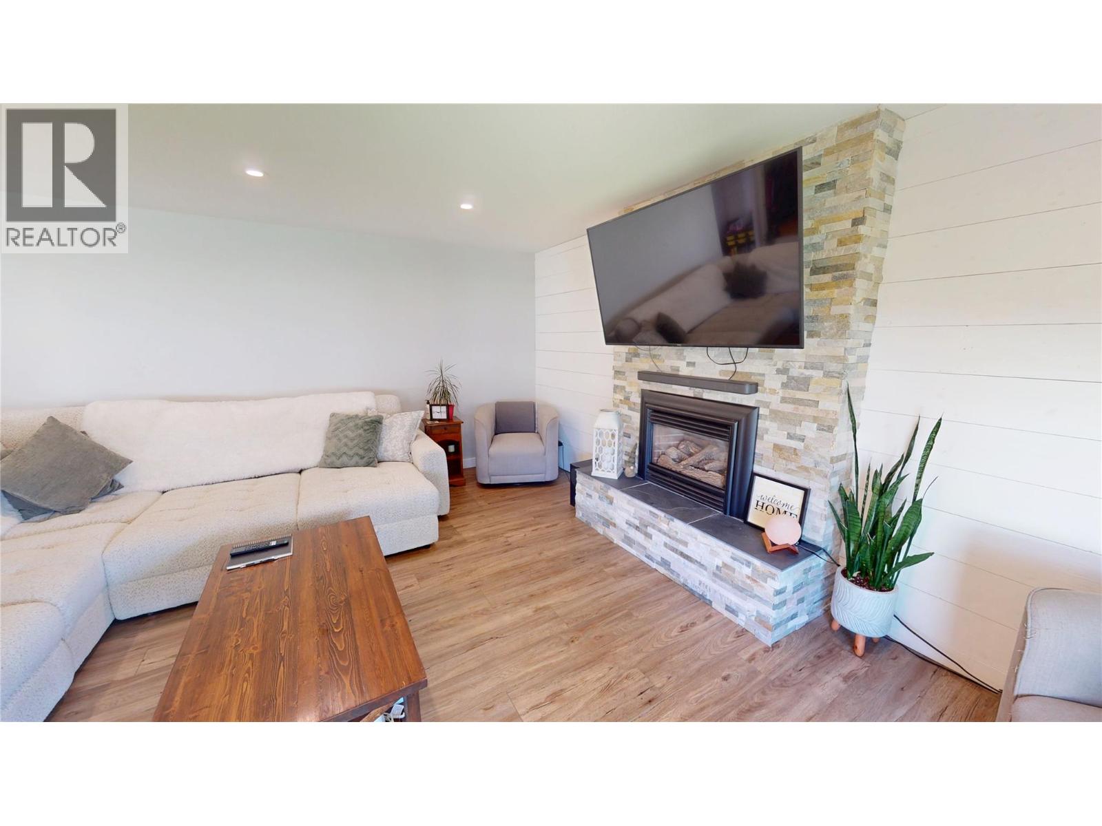 904 9th Street S, Cranbrook, British Columbia  V1C 1R7 - Photo 12 - 10395105
