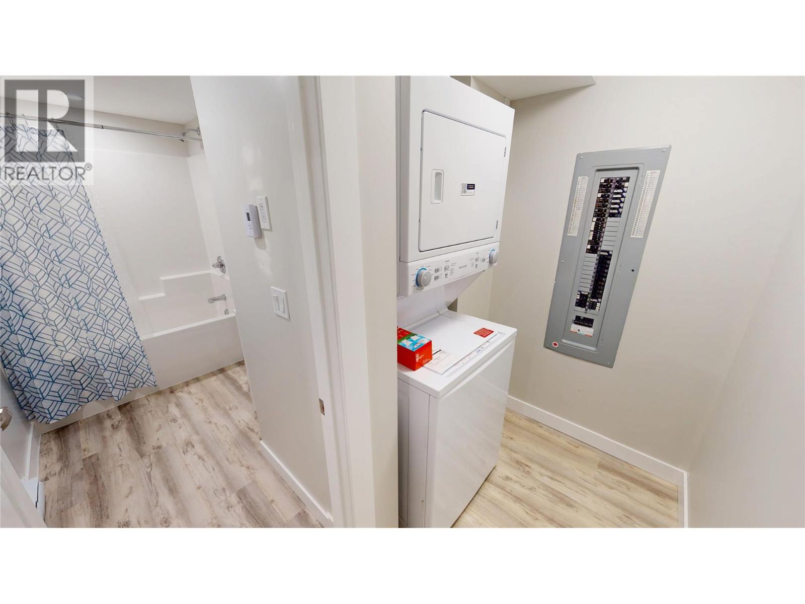 904 9th Street S, Cranbrook, British Columbia  V1C 1R7 - Photo 23 - 10395105