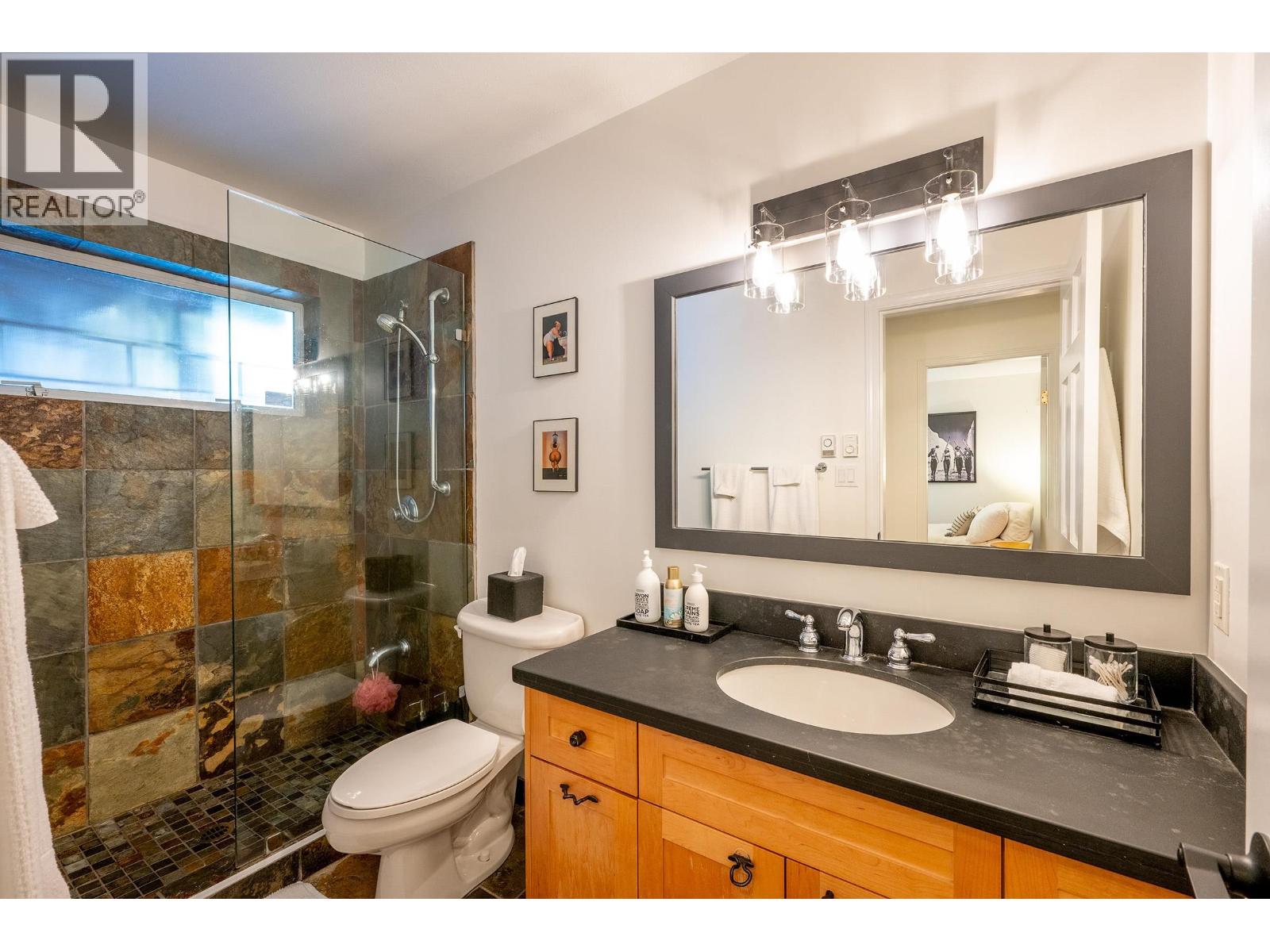2219 Aspen Drive, Whistler, British Columbia  V8E 0A6 - Photo 22 - R3147462
