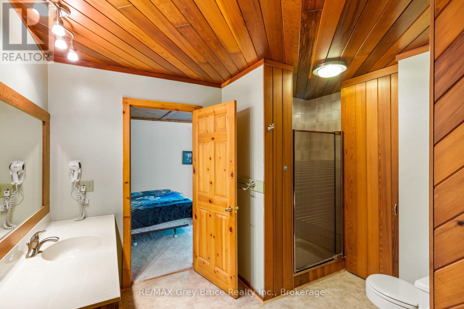 479 Dyers Bay Road, Northern Bruce Peninsula, Ontario N0H 1Z0 - Photo 26 - X13578034