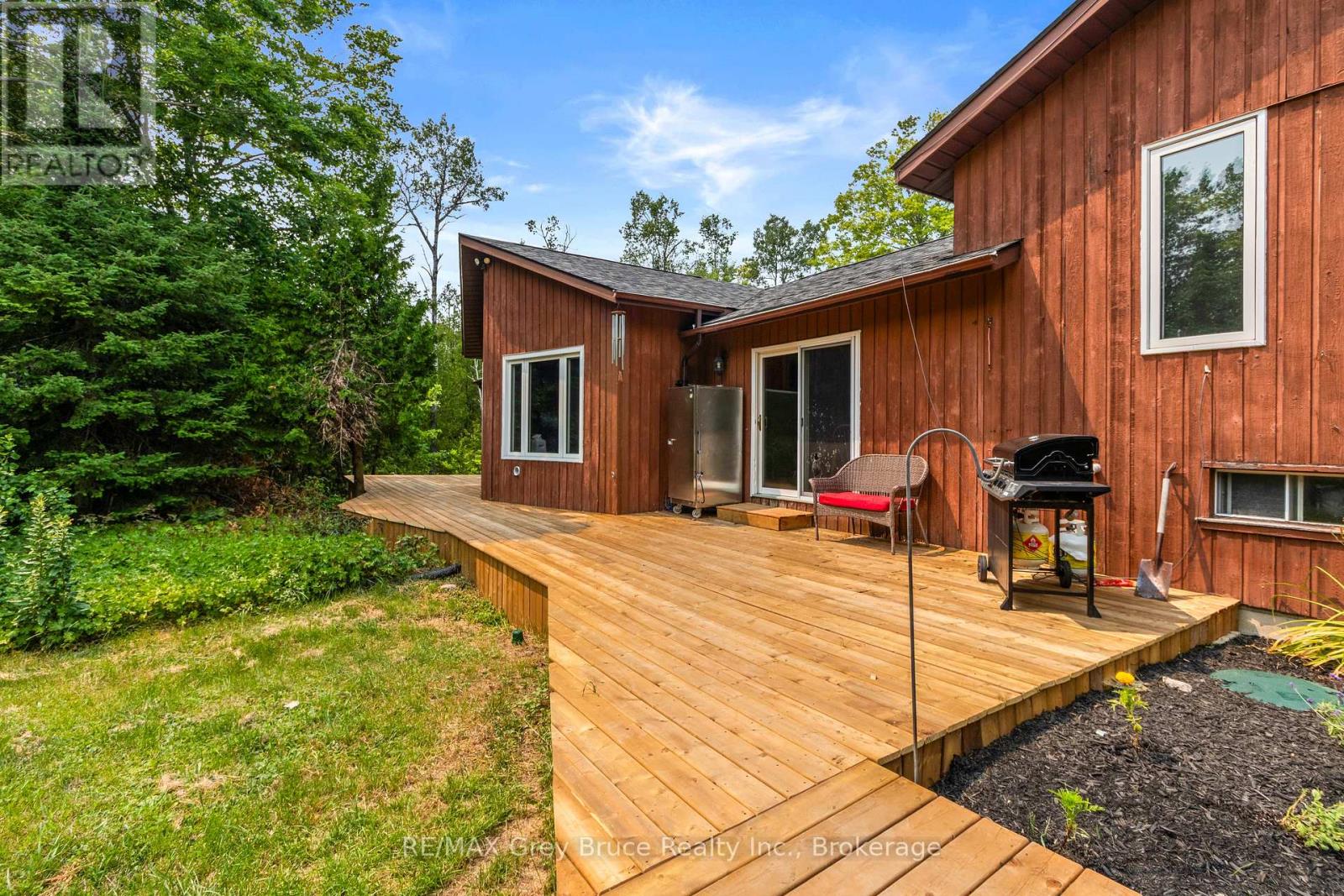 479 Dyers Bay Road, Northern Bruce Peninsula, Ontario N0H 1Z0 - Photo 5 - X13578034