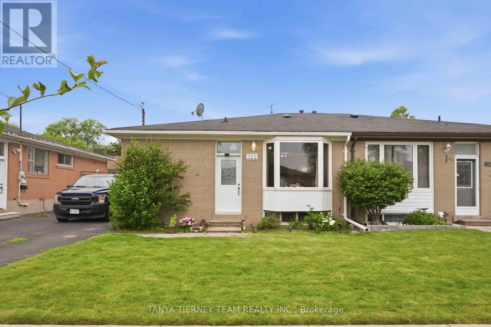 322 Rosedale Drive, Whitby, Ontario  L1N 1Z3 - Photo 1 - E13578022