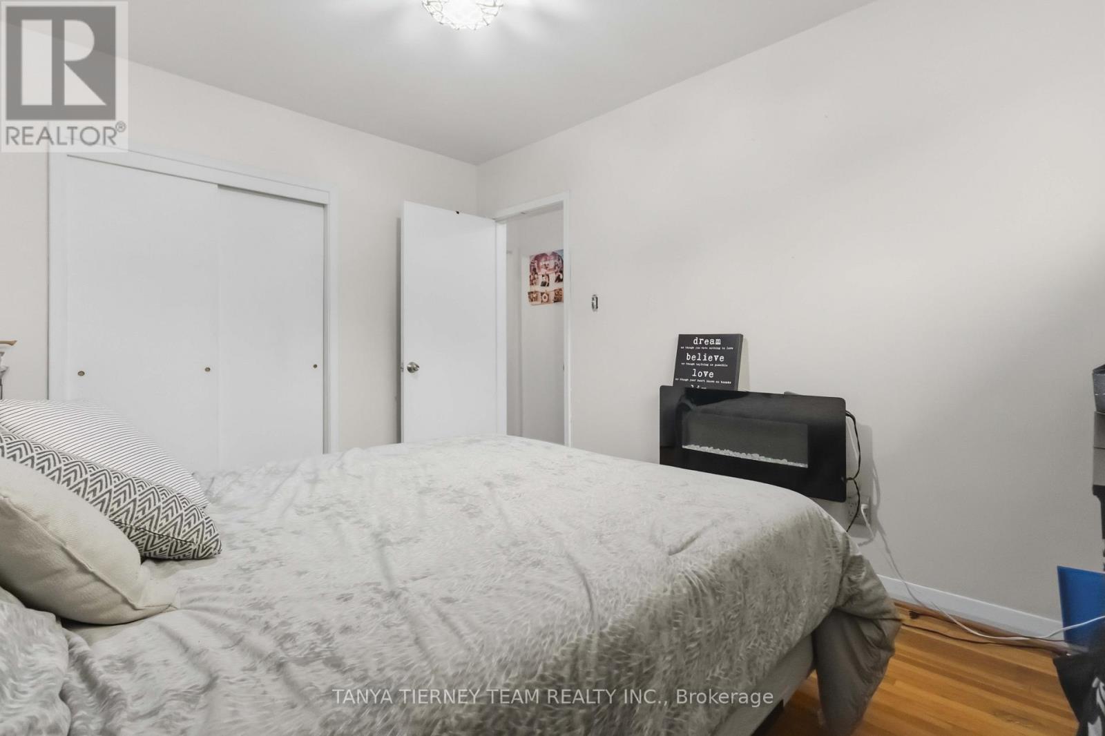 322 Rosedale Drive, Whitby, Ontario  L1N 1Z3 - Photo 18 - E13578022