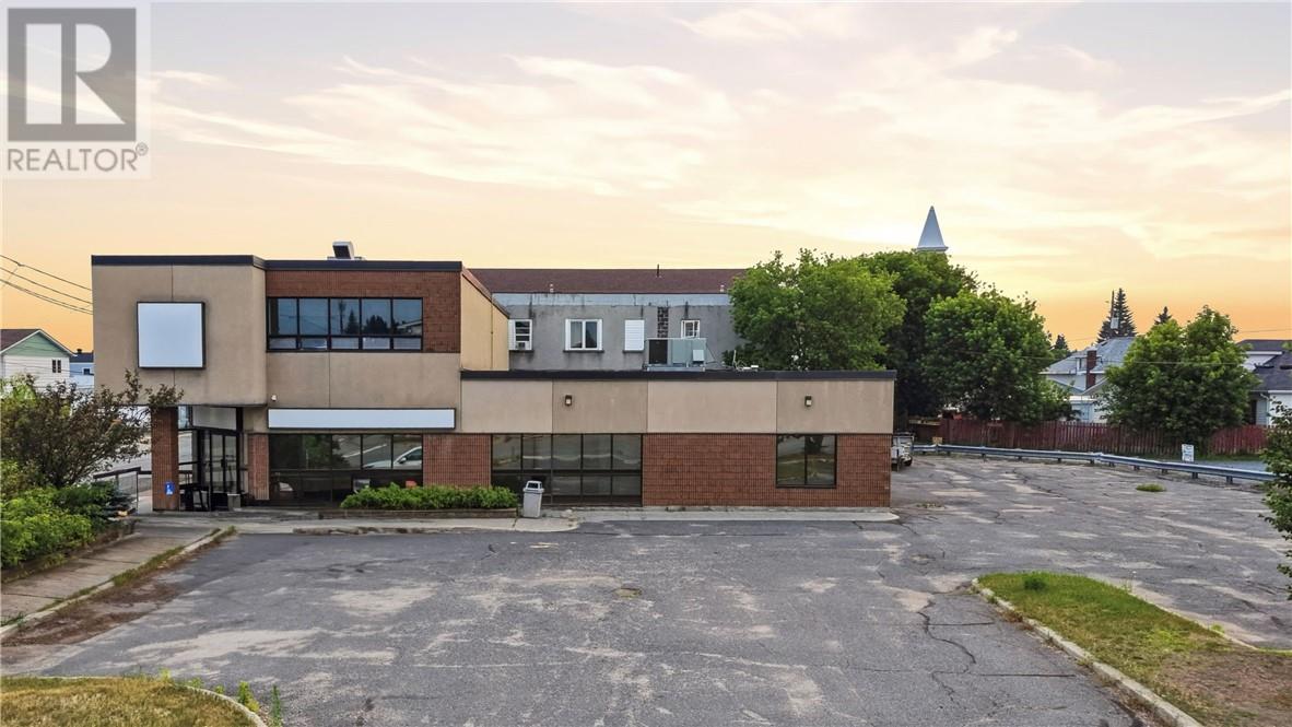 29 Main Street E, Chelmsford, Ontario  P0M 1L0 - Photo 9 - 2129302