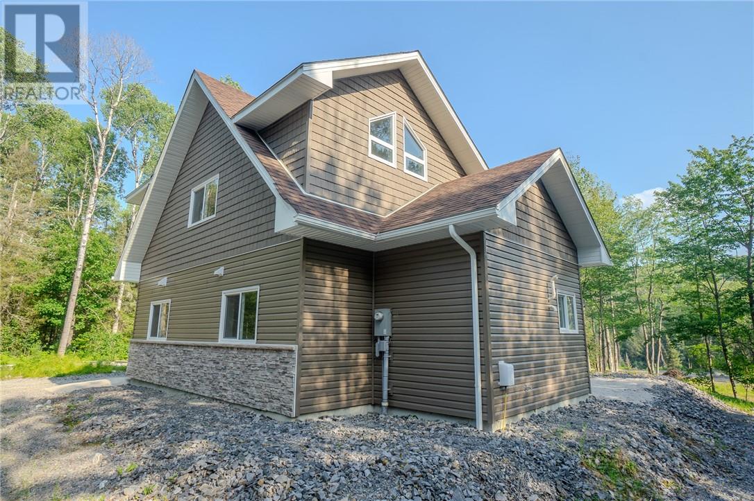 384 Old Webbwood Road, Webbwood, Ontario  P0P 2G0 - Photo 3 - 2129294