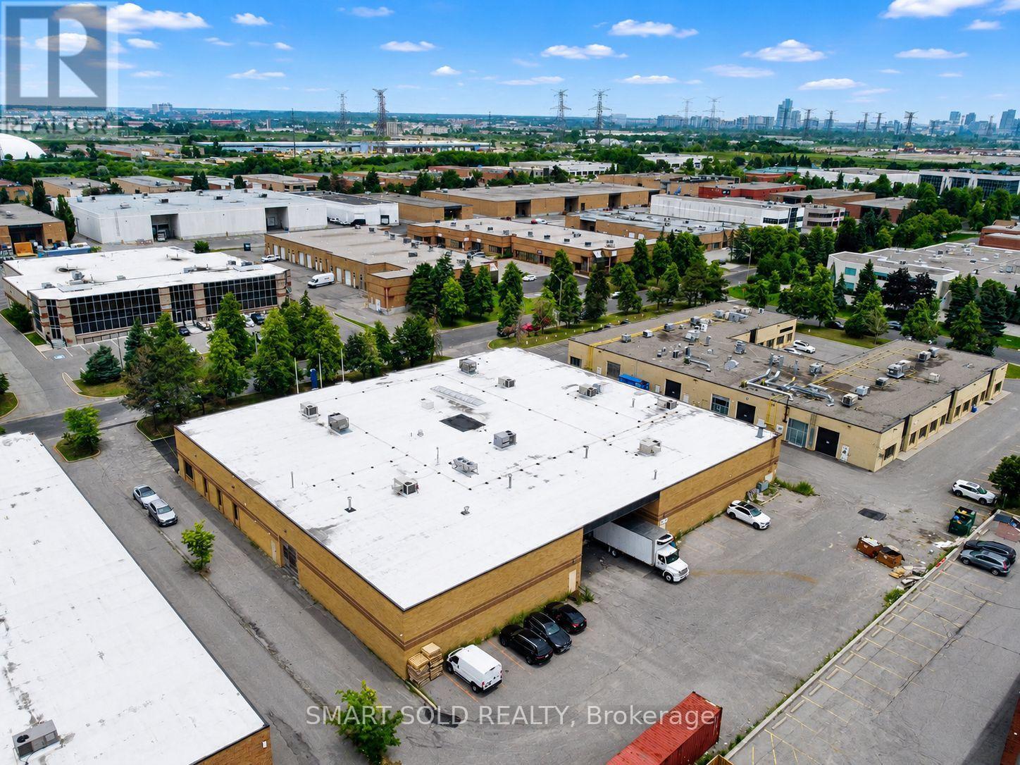 165 Konrad Crescent, Markham, Ontario L3R 9T9 - Photo 4 - N13574948
