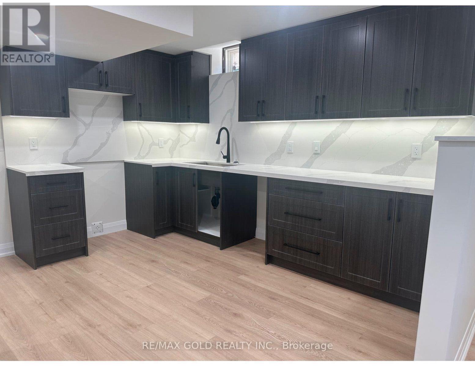 Lower Level - 18 Hullen Crescent, Toronto, Ontario  M9W 7C1 - Photo 1 - W13578014