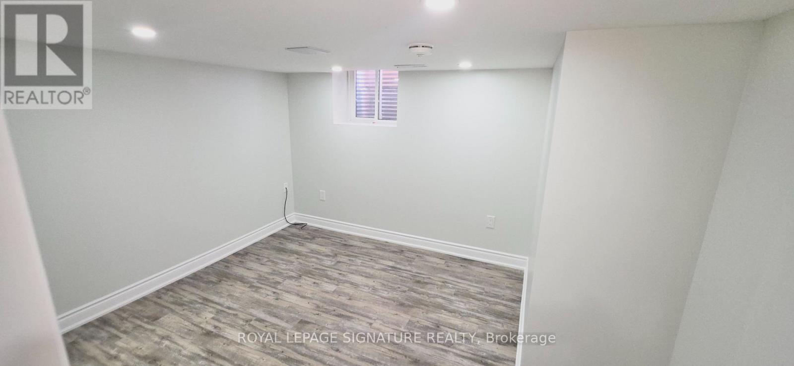 16a Hutton Crescent, Caledon, Ontario L7C 1B1 - Photo 7 - W13578028