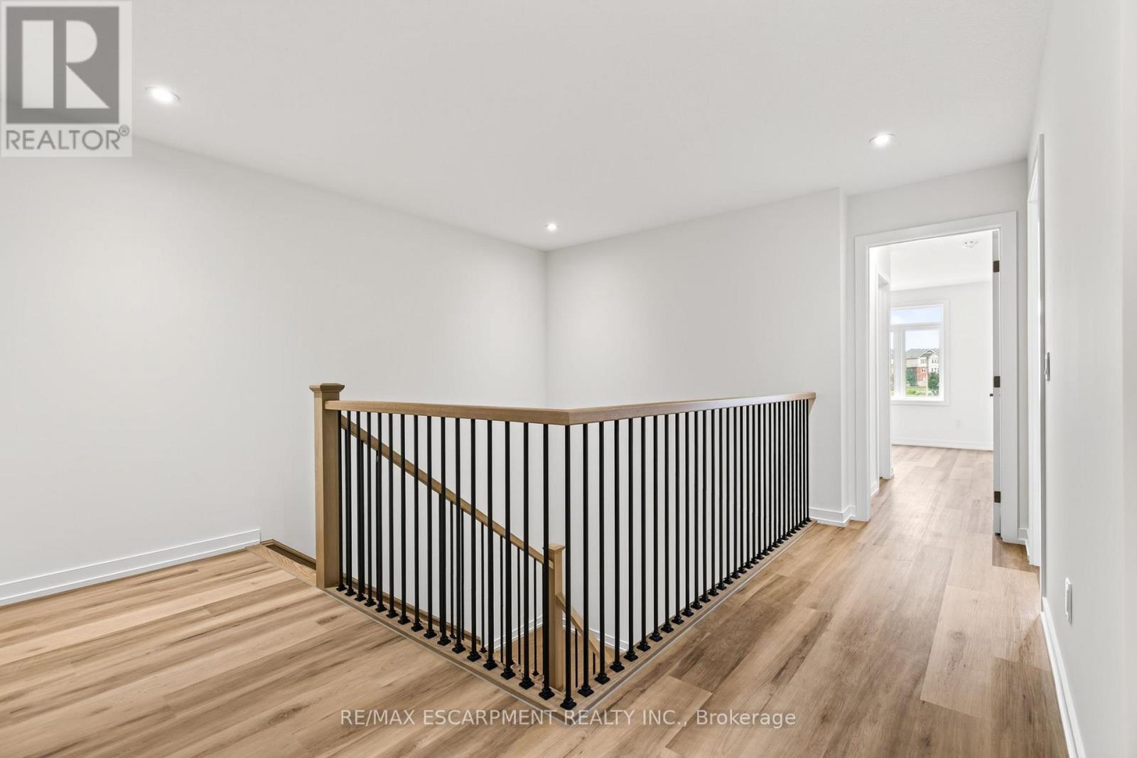 88 Valley Trail Place, Hamilton (Waterdown), Ontario  L8B 2A2 - Photo 22 - X13578020