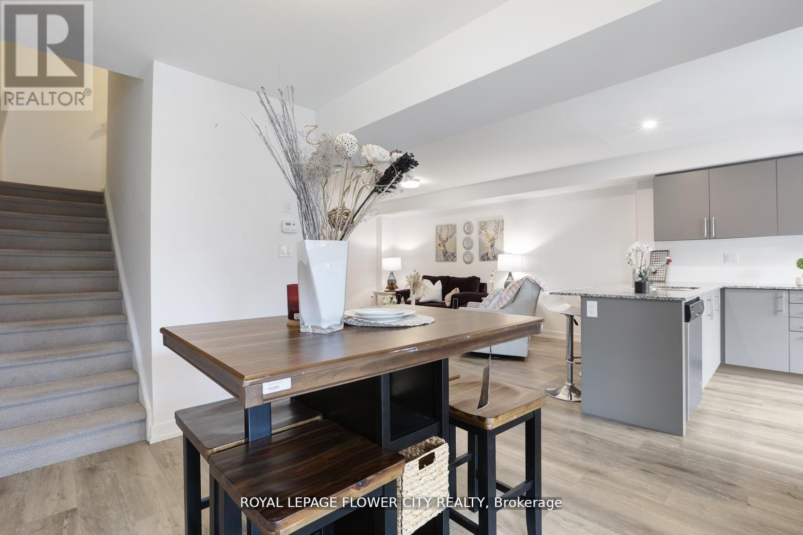 16 - 205 West Oak Trail, Kitchener, Ontario  N2R 1R4 - Photo 8 - X13578036