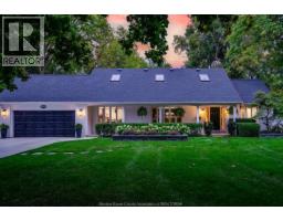 3073 CENTENNIAL CRESCENT, Kingsville, Ontario