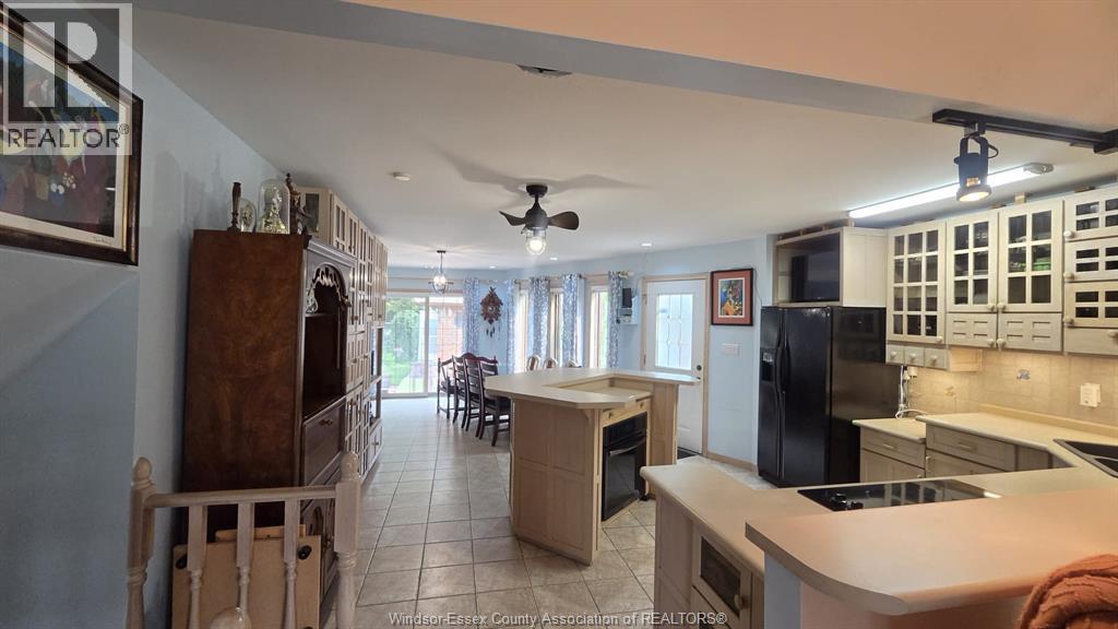 5564 Baldwin Avenue, Windsor, Ontario N8T 1L8 - Photo 4 - 26017305