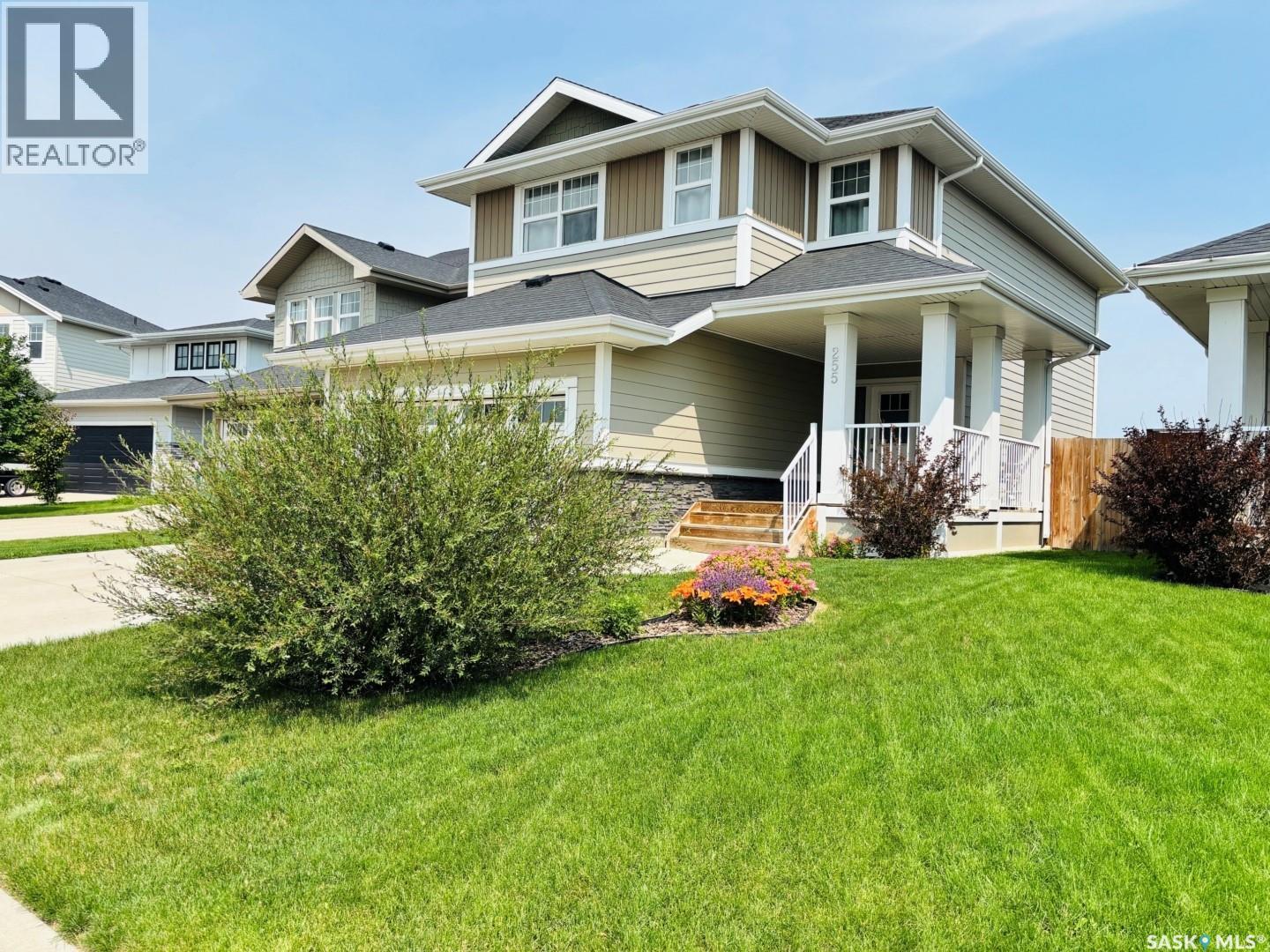 255 Eaton Crescent, Saskatoon, Saskatchewan  S7V 0H4 - Photo 2 - SK042937