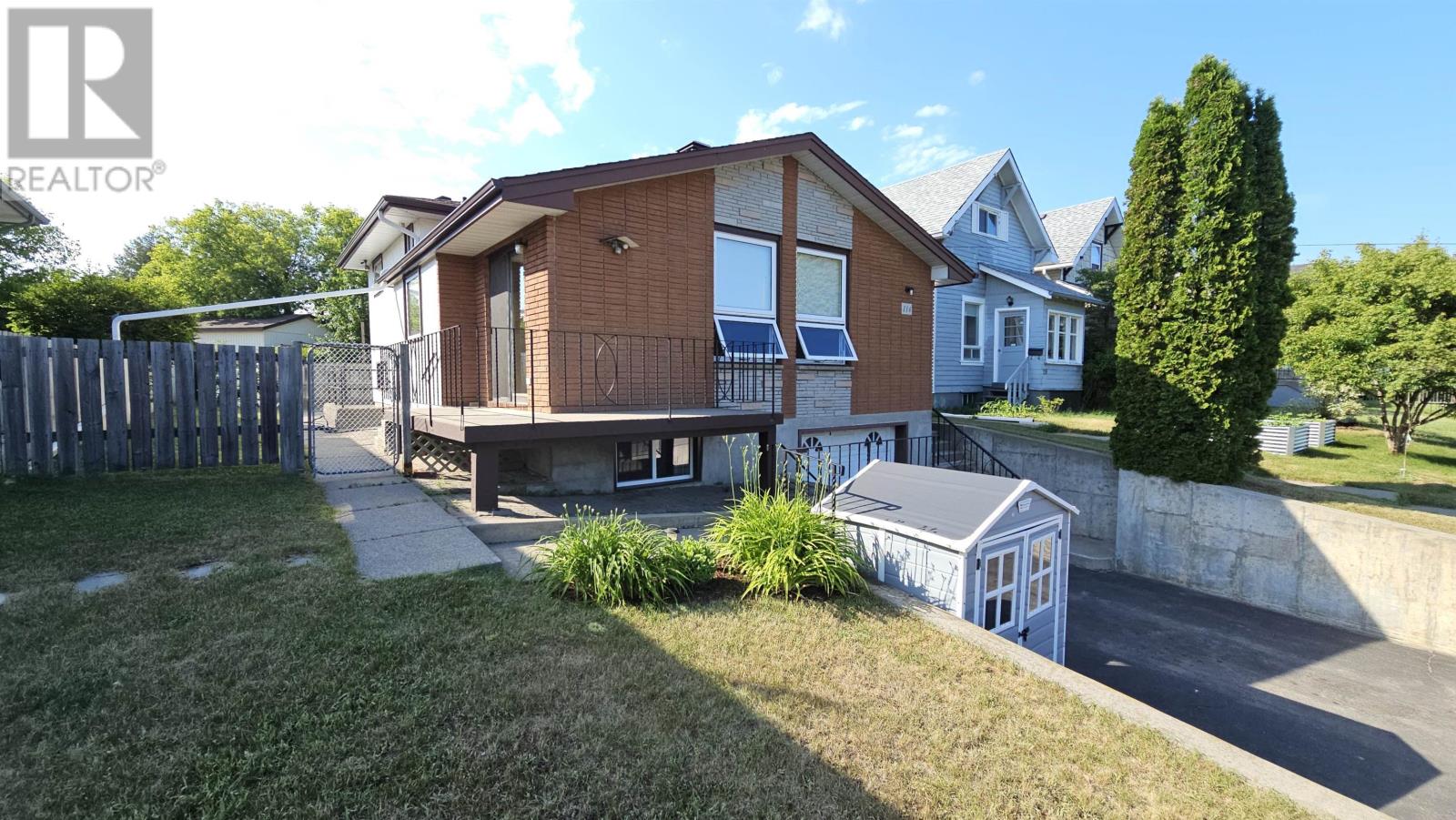116 Ruttan St, Thunder Bay, Ontario  P7A 5E2 - Photo 2 - TB2601912