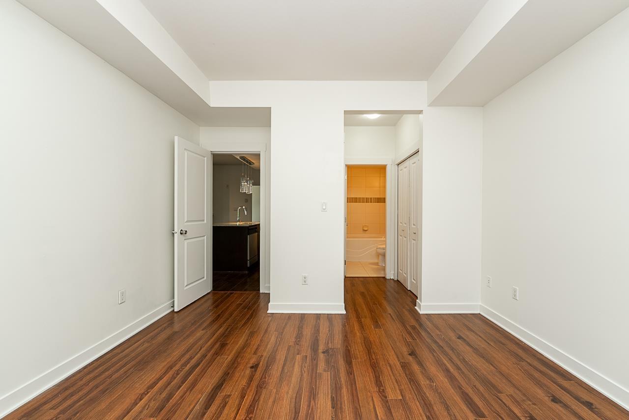 216 13339 102A AVENUE — photo 13