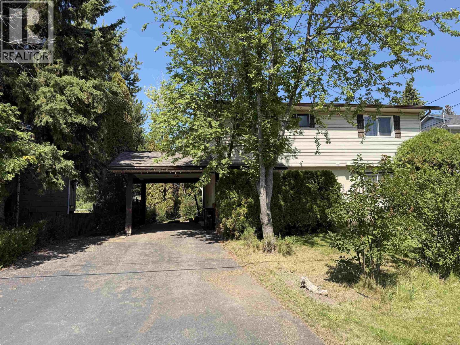 2895 RIVERVIEW DRIVE, Vanderhoof