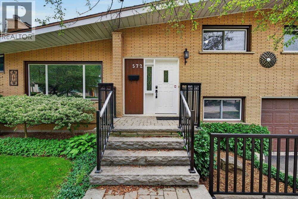 572 Bridgman Avenue, Burlington, Ontario  L7R 2V4 - Photo 4 - 40848942