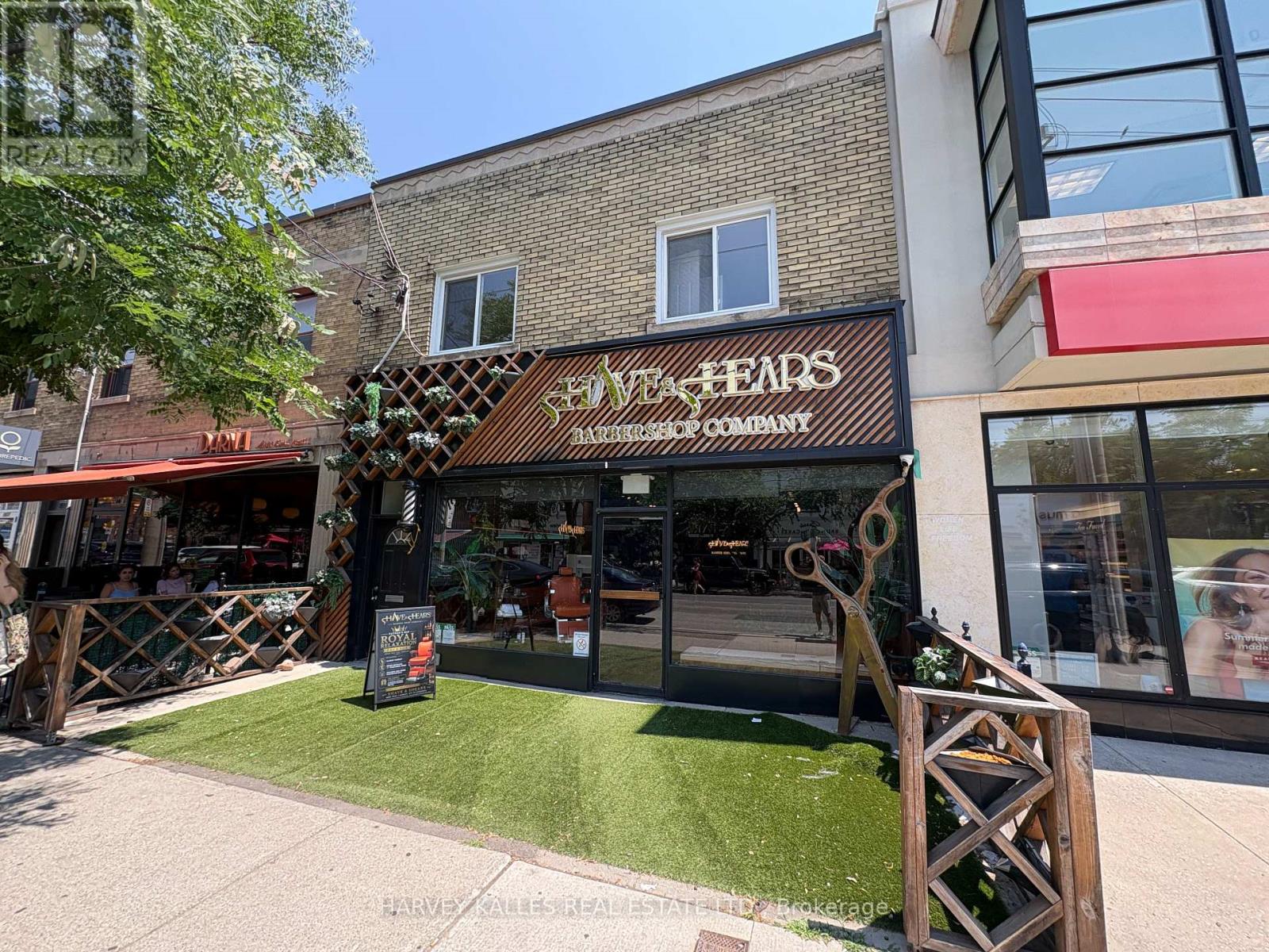A - 1611 BAYVIEW AVENUE, Toronto (Leaside)