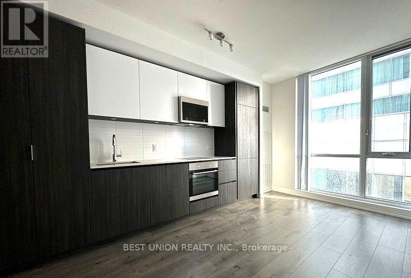 1211 - 8 Widmer Street, Toronto, Ontario M5V 0W6 - Photo 3 - C13578136