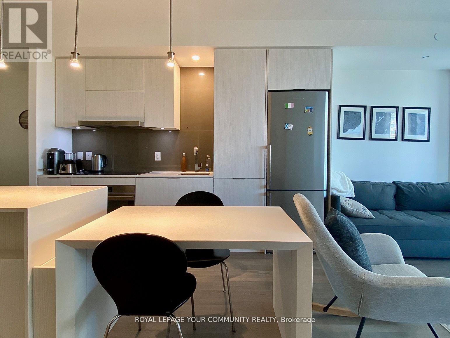 2812 - 1 Bloor Street E, Toronto, Ontario M4W 0A9 - Photo 5 - C13578202