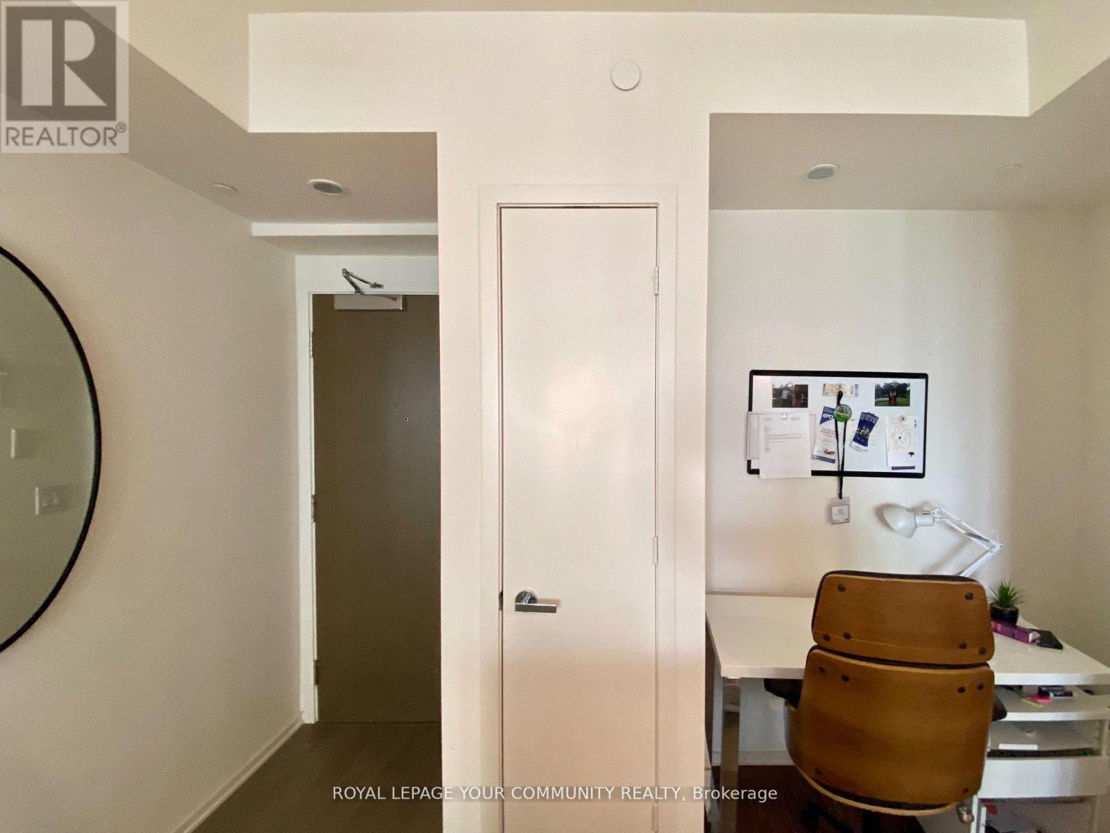 2812 - 1 Bloor Street E, Toronto, Ontario M4W 0A9 - Photo 8 - C13578202