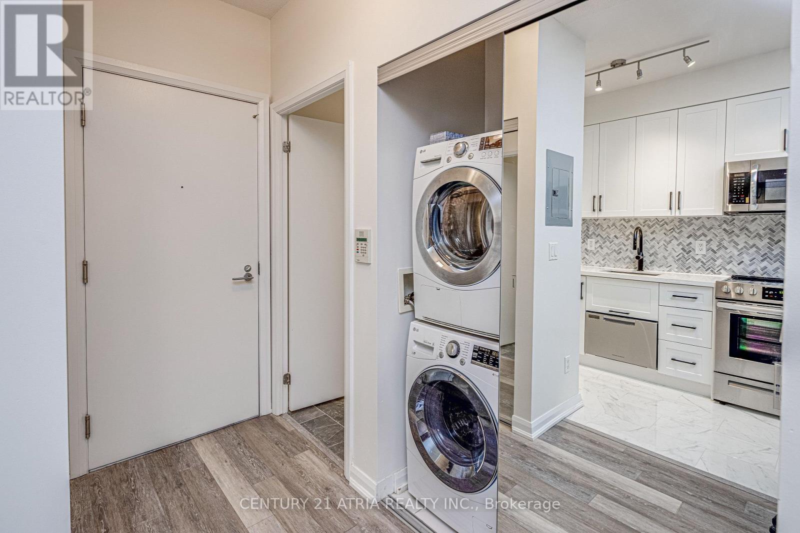 1117 - 111 Elizabeth Street, Toronto, Ontario  M5G 1P7 - Photo 13 - C13578232