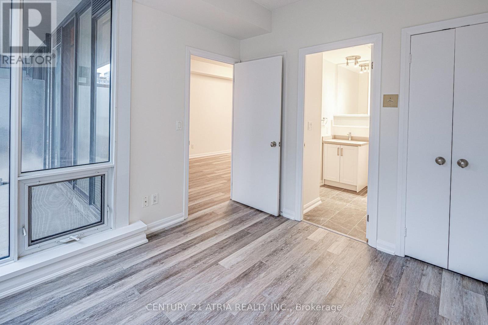 1117 - 111 Elizabeth Street, Toronto, Ontario  M5G 1P7 - Photo 8 - C13578232